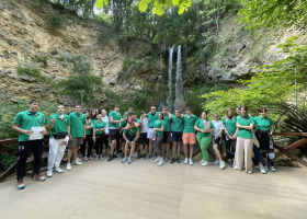 Manasija i vodopad Lisine