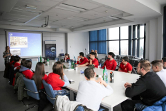 SG_Poseta_NaucnoTeh_Parku-1