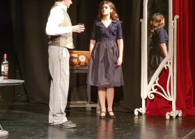 Predstava „Kad neko zazvoni”