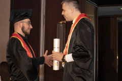 9_0001_IMG_2318.CR2_