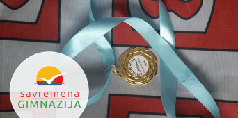 Učenica Savremene gimnazije osvojila 4 medalje u plivanju
