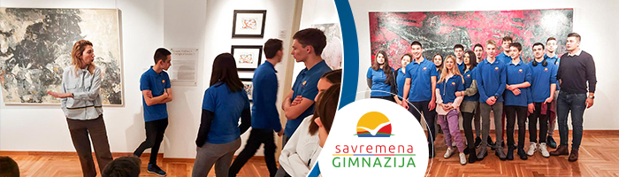 Učenici razgledaju Kuću Legata