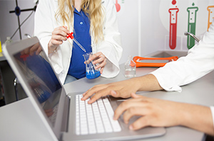 Učenici razvijaju design thinking u školi